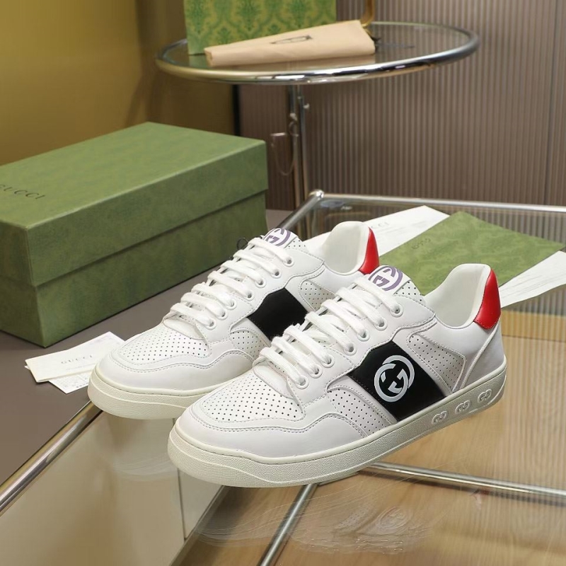 G*u*i casual shoes